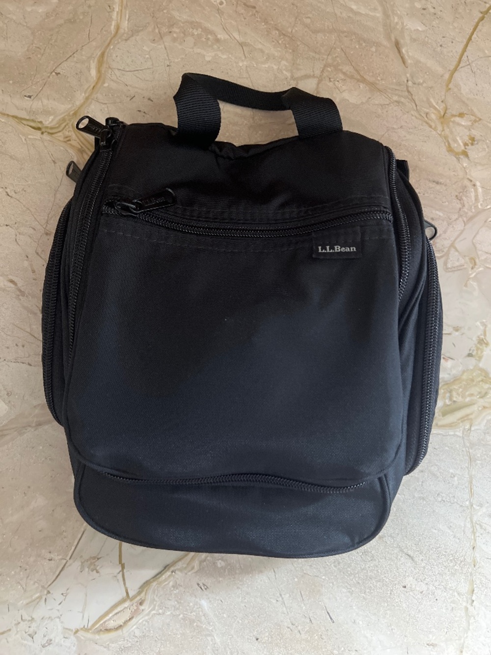 L.L.Bean Personal Organizer Hanging Toiletry Bag – Black